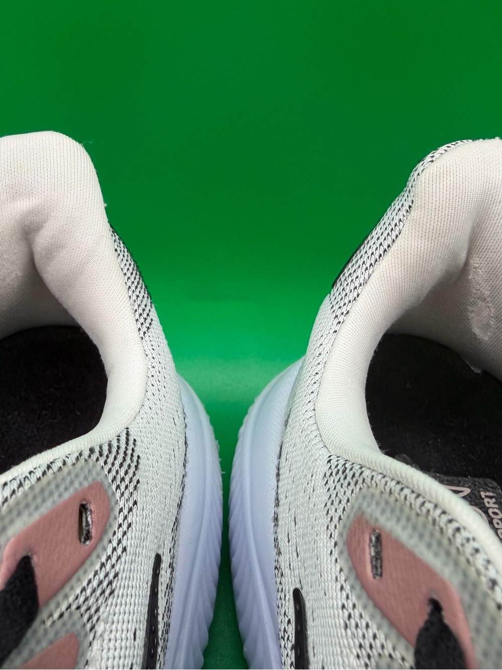 Brooks Women's Ghost 17 White Running Shoes Sneaker 12043118105 SZ 9 - Picture 13 of 16